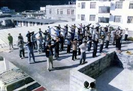 Xuất môn hồng Pháp